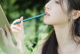“150cc黑料”的洪流中，明明是“永不迷路”，却总让我感到身处一场幻梦中，哈哈。