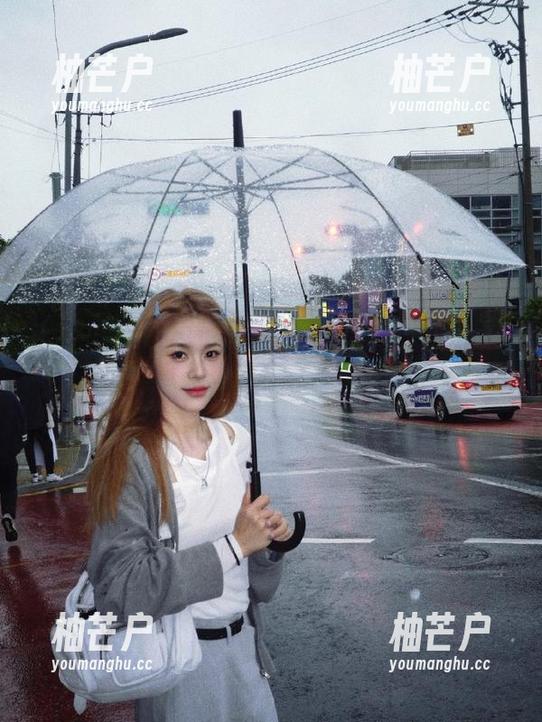 再也停不下来了！下载17c吃瓜，瓜多想说什么就说什么！