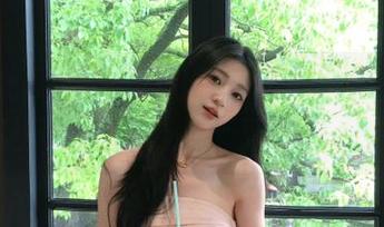 好吧，17c吃瓜的资源偶尔也能让人欲罢不能…但更多是无奈。