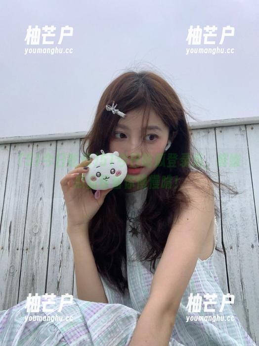 51今日吃瓜登录后，鲜嫩瓜品等着你慢慢啃！