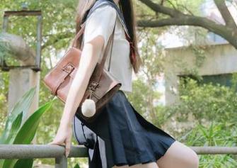“51吃瓜”下载链接安排上，今晚的瓜不吃亏！