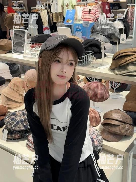 这么多猫在吃瓜？快来看51吃瓜地址：胖猫吃瓜中心！