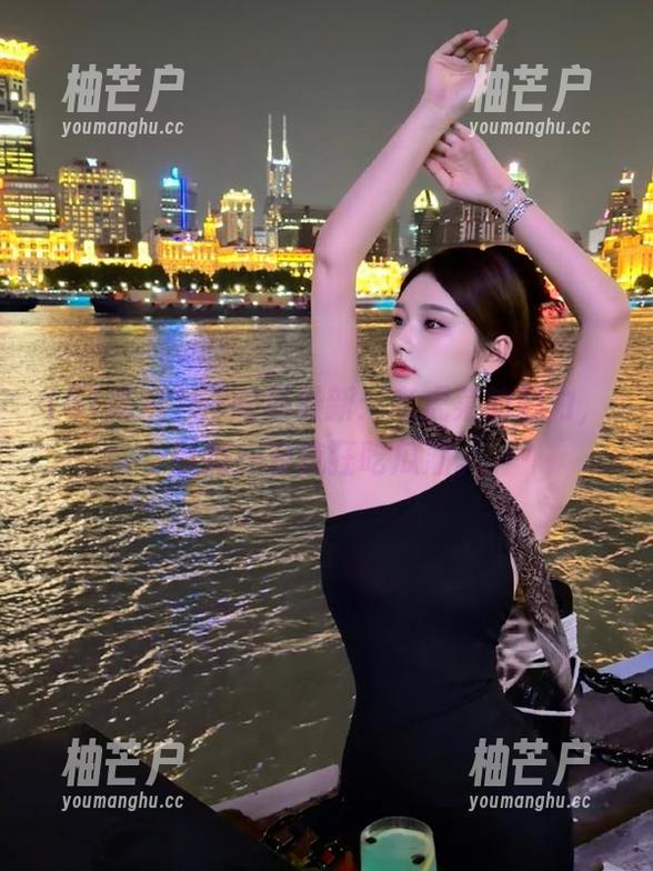 51吃瓜最新：老虎菜的魅力，引发一波疯狂吃瓜潮。