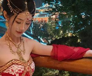 收藏好，今晚在“51吃瓜中心”追剧可别错过了！