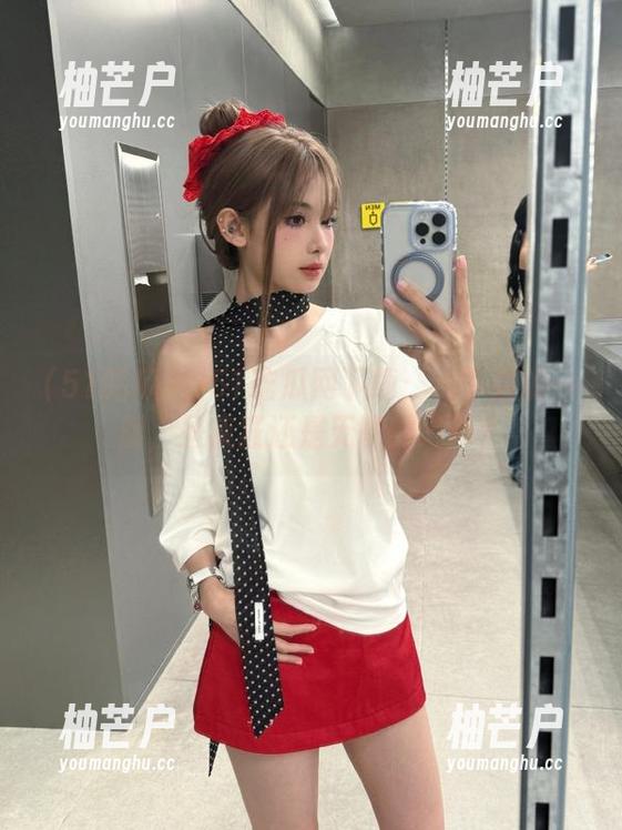 51吃瓜网下载：点下去的一刻，是疯狂还是无聊的选择？