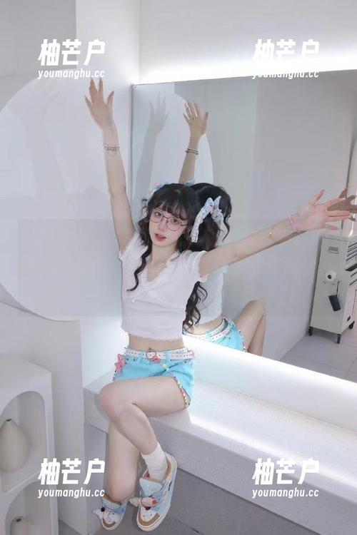 夜色正浓，瓜香四溢。91今日吃瓜的超神地址，快让我带你潜伏一下！