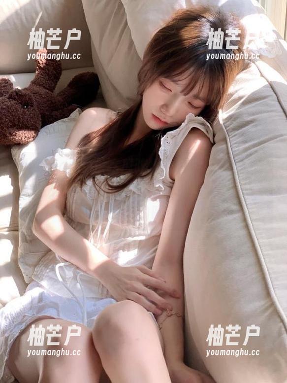 吃瓜吃得正香，忽然想直达“万篇长征-黑料不打烊heiliao.su”…是心动吗？