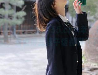 在zztt155.ccm苹果版里挖掘黑料，羞愧得我连午饭都咽不下去！