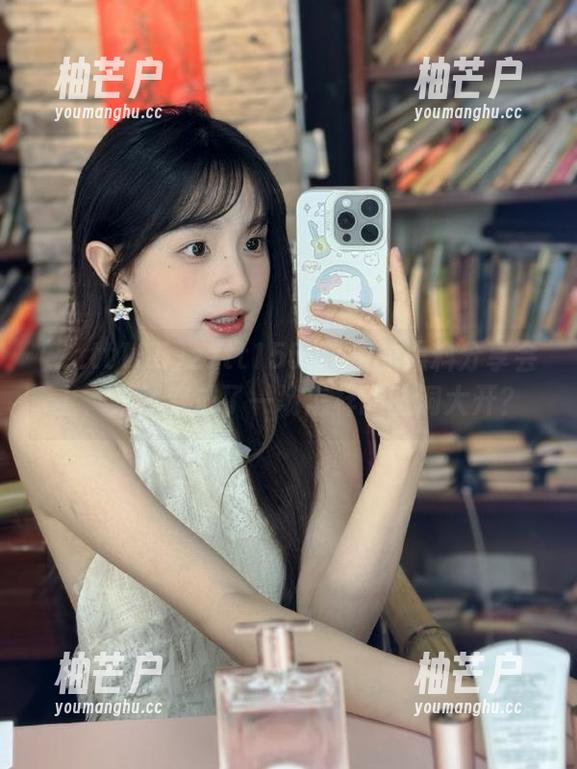zztt155.ccm的黑料分享会上，果然变成了一场怎样的脑洞大开？