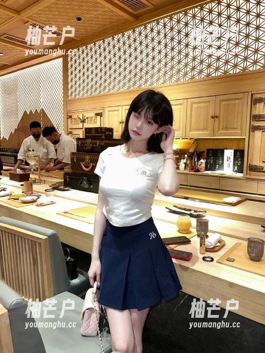 水灵灵的heiliao不打烊，算得上是我心中收藏的最佳平台了！