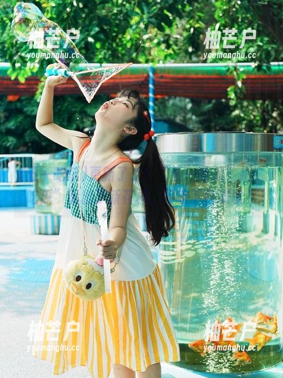 更新了了！“五一吃瓜”把“吃瓜”玩出了新花样，不来下载试试？