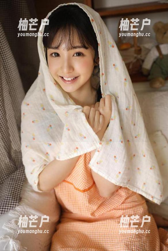 下载“八哥黑料”，瓜田里的趣事让你分分钟成为话题中心！