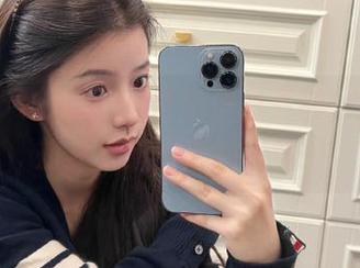 吃瓜51发布信息更新，但心里却总是想着别的事情…