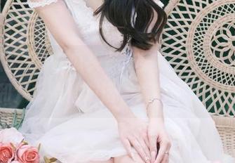 吃瓜头条苹果版，温柔的夜里，我和八卦悄悄对话，真有点让人分心～