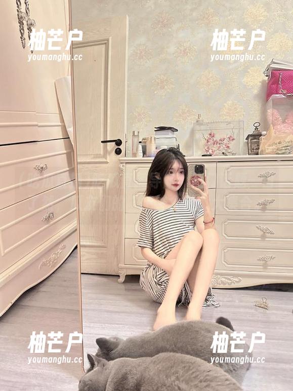吃瓜直播导航：热门话题一目了然，瓜友们的“精神食粮”大集合。