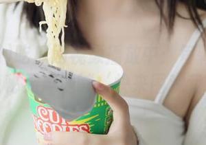 吃瓜网视频播放中：每颗瓜都在隐秘无声地喊‘快来围观我’