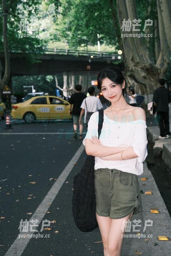 吃瓜网站：每天免费吃瓜，累了都不想洗脸？