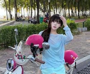 吃瓜网红花样入口，黑料视频一区带我走向奇妙事件现场！哈哈，有点小紧张！