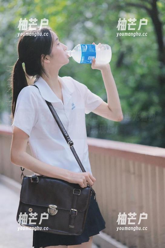 娱乐718 娱乐718sx首页:欢迎光临粉丝群的鸡飞狗跳现场!
