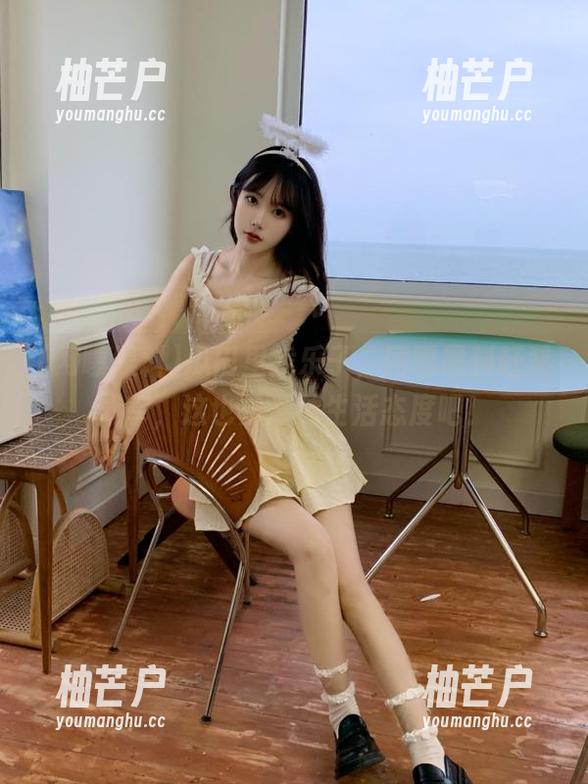 瓜田里找乐子，网曝黑料赶紧分享，这也是一种生活态度吧！