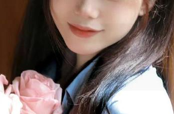 “黑料不打烊网页版”的下载让人欲罢不能，骑马看戏的感觉太妙了！