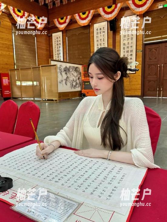 黑料不打烊网页版懒得翻，直接送你最新地址浮云？