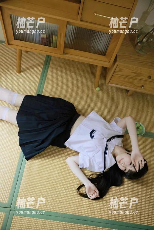 免费黑料不打烊zztt09手机版下载，一不小心就载了一堆八卦上身了…