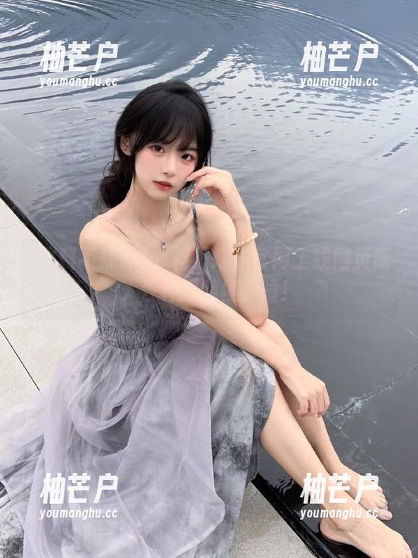 黑料不打烊官网上线网页版，各种瓜随便你啃！