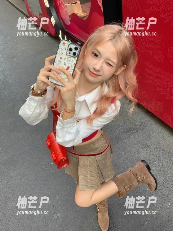 黑料不打烊,万里长征的线路，仿佛链接着一切魔幻与混乱
