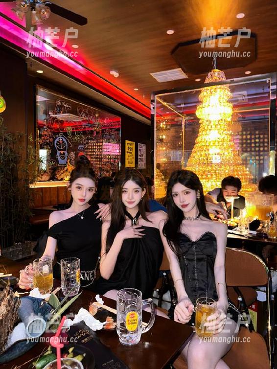 难道黑料不打烊的入口就是被藏起来发挥悬疑感？看不懂！