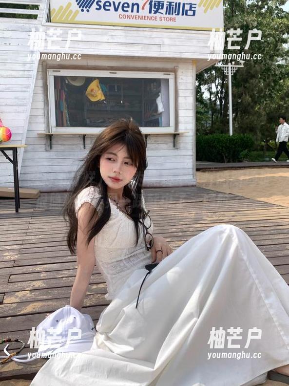 本以为黑料不打烊的新地址很隐秘，结果一踩就中了，尴尬了...