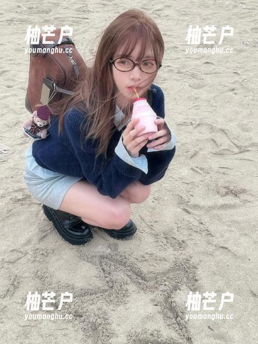最近“zztt11黑料不打烊so”发布的好多网址，点进去的都是个啥，感觉像是坐过山车！