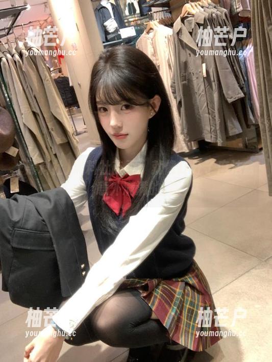 黑料社首页：就像打开了魔法盒，意外满满的(图)