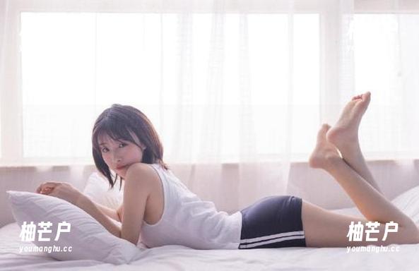 走进黑料社首页，准备好拔掉你的耳朵，但可别让你的好奇心溜去哦！