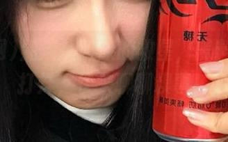 黯淡加班族的救星，黑料网站不打烊，快来聊聊糗事！