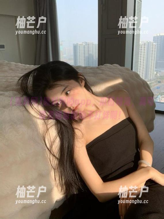 黑料网的app，瓜田如海，真可谓是随时随地不打烊啊！