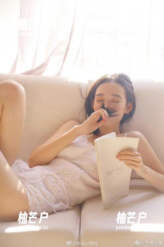 黑瓜吃料app：你今天的八卦电台，随时随地都能领略！
